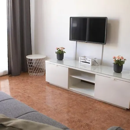 Апартаменты Apartamento Veronika Арресифе